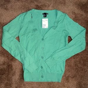 New H&M green cardigan sweater in XS